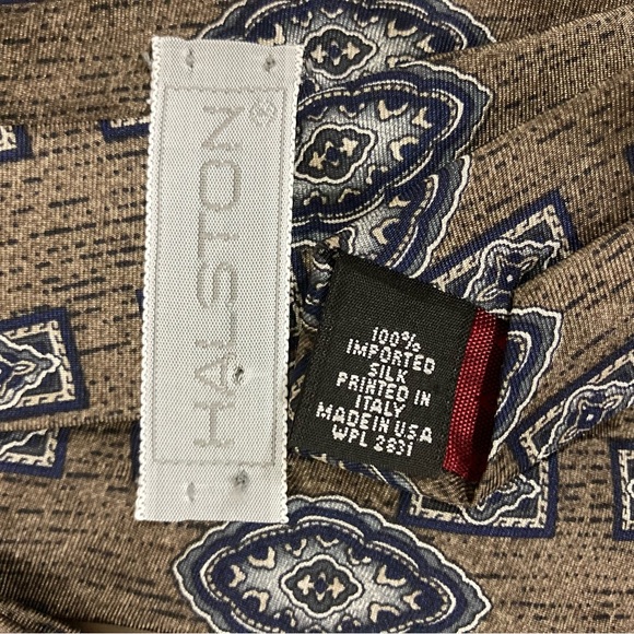 Vintage Halston Silk Patterned Tie - Picture 5 of 5
